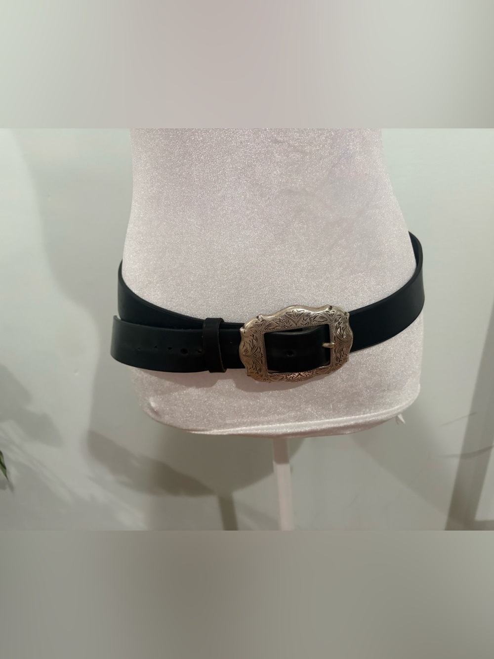 Vintage Lauren Ralph Lauren Black Leather Belt with Engraved Silver Western Buck